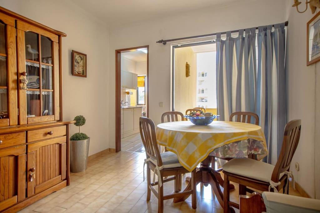 Cozy Apartment Near The Beach Portimão Esterno foto