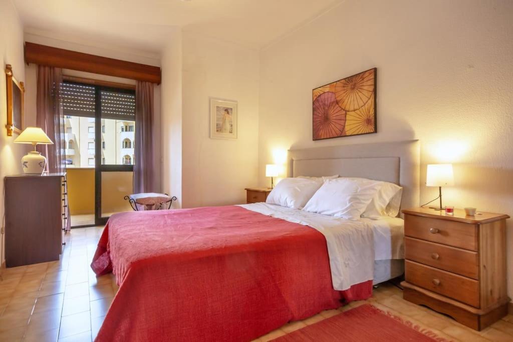Cozy Apartment Near The Beach Portimão Esterno foto
